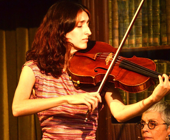 Violeta Pérez Llorente - Violín, Viola